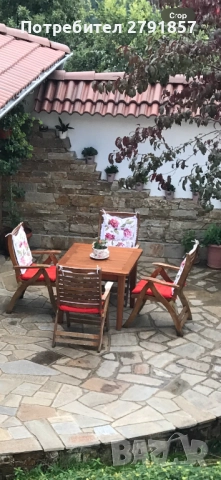 2 бр маси масив със столове