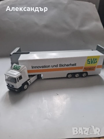 Колекционерски модел 1:87 на камион MAN F90 с 3-осно ремарке., снимка 2 - Колекции - 51058926
