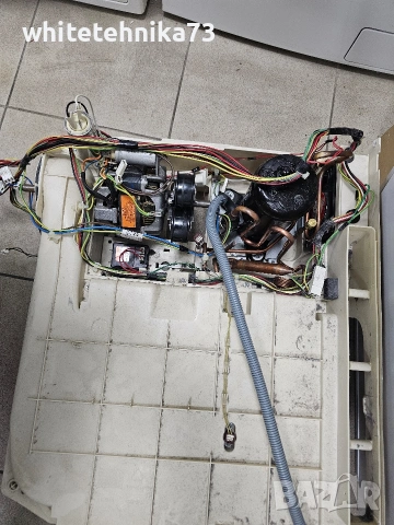 Сушилня с термопомпа Candy за части , снимка 6 - Сушилни - 53287945