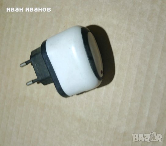 универсално  USB зарядно, снимка 1 - Оригинални зарядни - 43450762