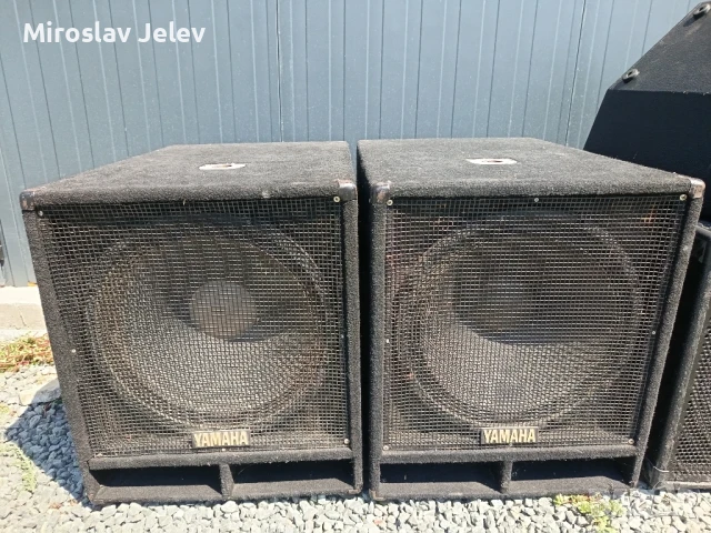 бас каси 18 инча Yamaha 