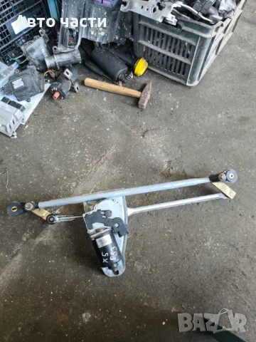 BMW X5 E53 00-06 Мотор и лост за предни чистачки 24012878 7046571-02