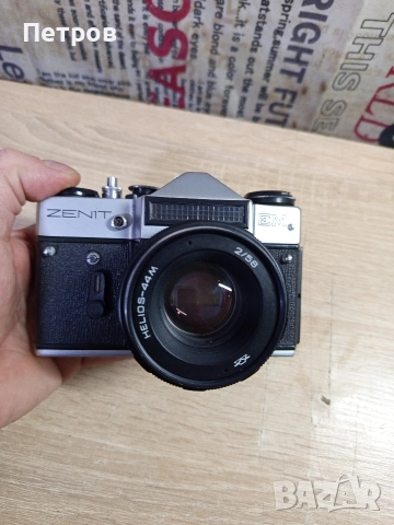Фотоапарат"ZENIT' EM, снимка 3 - Фотоапарати - 52898581