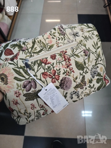 дамска чанта, снимка 4 - Чанти - 52076503