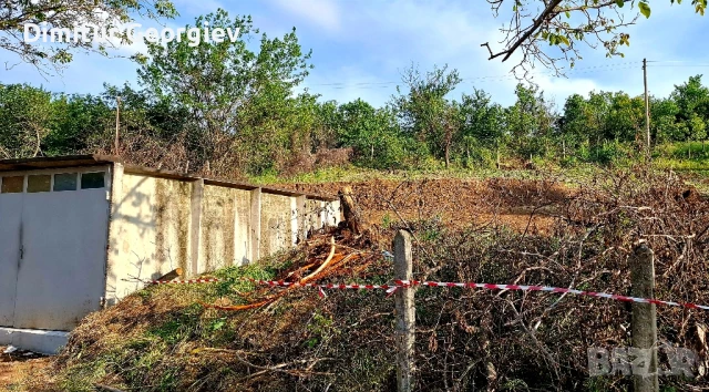 парцел под наем с гараж
