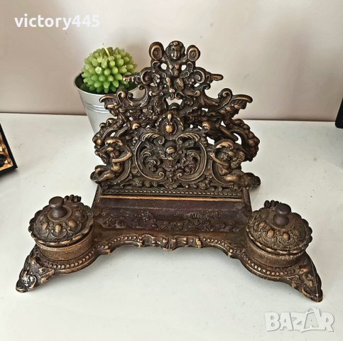 Старинна барокова бронзова мастилница