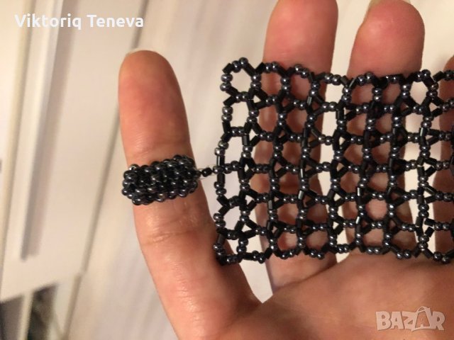 Дамска гривна изплетена от мъниста, снимка 4 - Гривни - 26945040