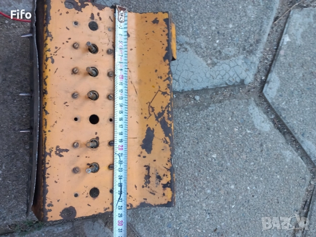 Табло с прекъсвачи/копчета /ключове , снимка 6 - Селскостопанска техника - 51800046