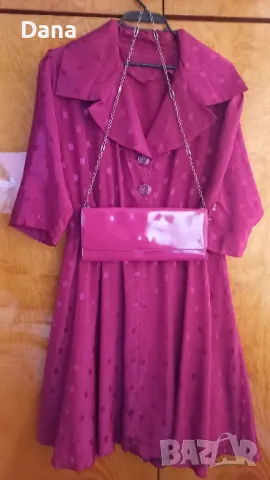 Цикламена копринена рокля 