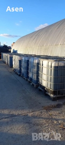 Бидони от 1000литра 1 тон цистерни за вода съдове за меласа ibc , снимка 2 - Оранжерии - 52869743