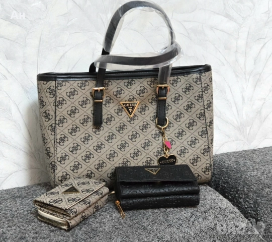 Дамски чанти Guess, снимка 6 - Чанти - 52885815