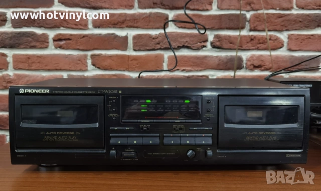 Двукасетъцен дек Pioneer CT-W205R