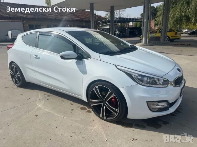 Kia Pro Ceed Pro Line, снимка 1 - Автомобили и джипове - 48452863