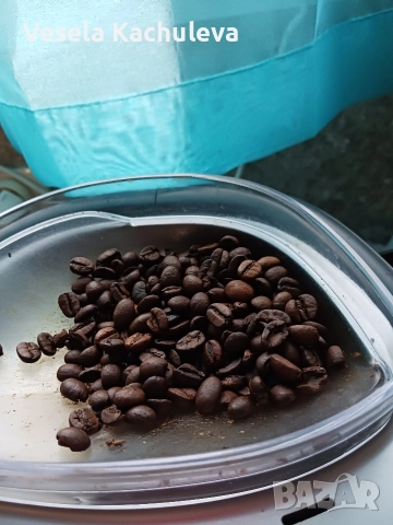 Продавам кафеавтомат Saeco Odea Gino , снимка 3 - Кафемашини - 52769354