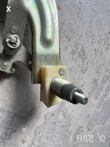 ЛАДА НИВА 2121 Рамена вътрешни механизъм чистачки комплект НОВ ОРИГИНАЛЕН, снимка 3 - Части - 39922705