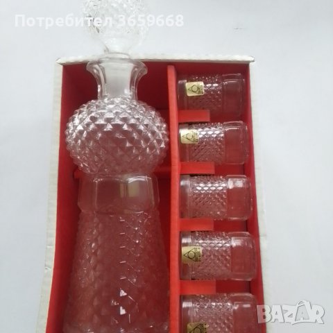 Гарафа + 6 чаши за ликьор, НОВИ,от Австрия,от 70-те, снимка 2 - Сервизи - 40266273