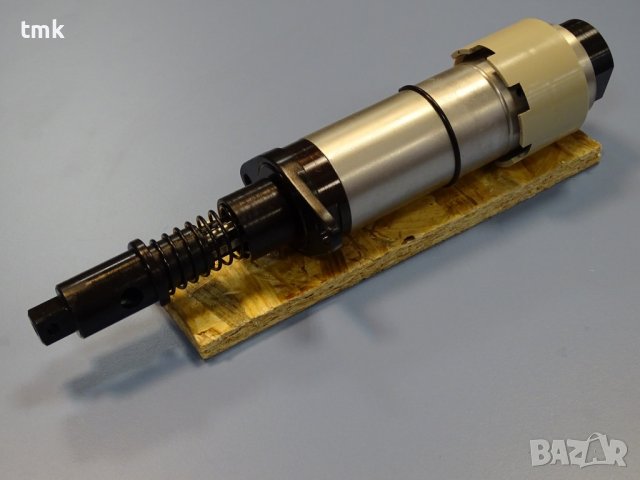 Пневматична глава Desoutter SRB500-350 1/2" torque motors SRB 500, снимка 2 - Резервни части за машини - 38392601