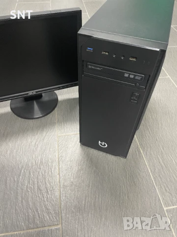 Настолен компютър ASUS с монитор ASUS Windows 10 Pro, снимка 2 - За дома - 50822047