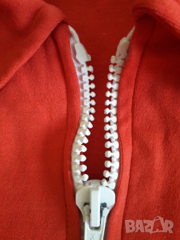 Спортен екип червен, снимка 5 - Спортни дрехи, екипи - 32665077