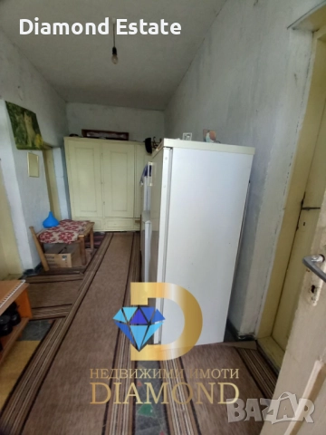 Едноетажна къща в село Стрелец, обл. Стара Загора, снимка 9 - Къщи - 52084665