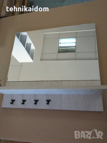 Огледало с етажерка с 4 закачалки за ключове за стена 60х57 см ПДЧ, снимка 1 - Огледала - 35207597