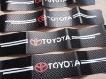 Висококачествени черни карбонови стикери за прагове на Тойота Toyota кола автомобил , снимка 2