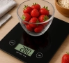 Кухненска везна Rosberg Premium, 5 кг., LCD екран, снимка 1