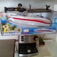 Радиоуправляема Sea Tour яхта 27MHz, снимка 1 - Електрически играчки - 36855634