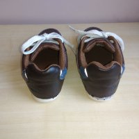 Три чифта затворени обувки маратонки номера 34 и 32, снимка 8 - Детски маратонки - 33667068