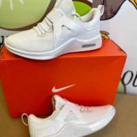 Дамски маратонки Nike Air Max Bella Tr 5 36.5 - 23 см, снимка 3 - Маратонки - 40192668