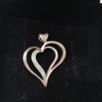 Сребърна висулка "Сърце", снимка 2 - Колиета, медальони, синджири - 32638693