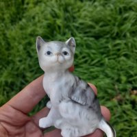 Малко Порцеланово коте котка Фигурка , снимка 1 - Други ценни предмети - 40481166