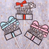 Happy Birthday в подаръчна кутия мек брокатен топер украса за торта, снимка 1 - Други - 26667160