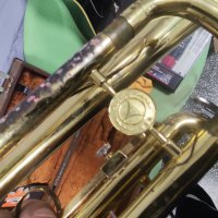 Holton Collegiate Bb Trumpet in Original Case /Made In USA/ Б-тромпет в оригинален куфар - готов , снимка 10 - Духови инструменти - 40181854