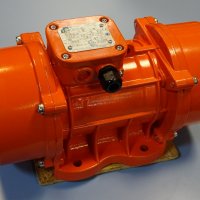 вибромотор OLI MVE 400/15 electric vibrating motor 220/380V, снимка 2 - Резервни части за машини - 39737213