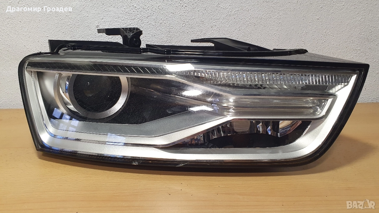 Десен фар BI-XENON за AUDI Q3 (8U) Facelift / Ауди Кю3 (2015-2018), снимка 1