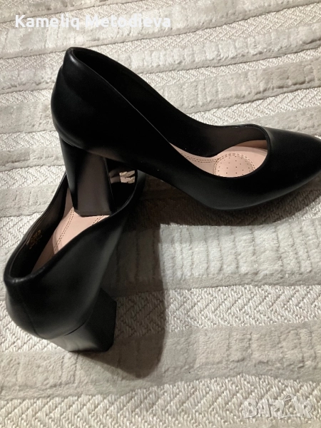 Дамски обувки на ток, снимка 1