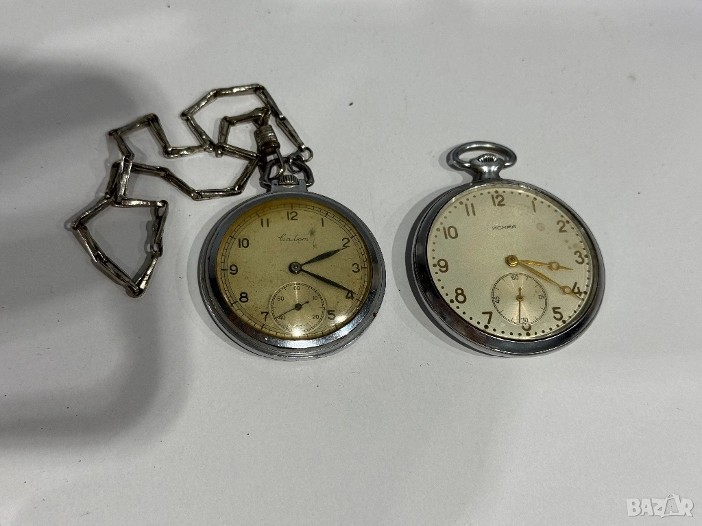 Часовници Искра и Салют, снимка 1