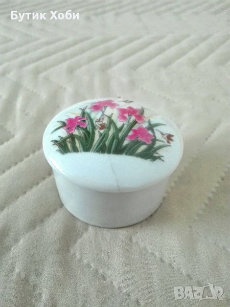  Порцеланова немска бижутерка, снимка 1