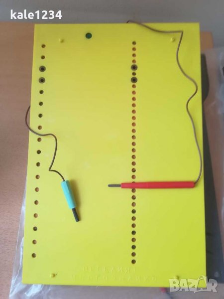 Соц играчка. Стара детска игра. Веселият многознайко. 1987г., снимка 1