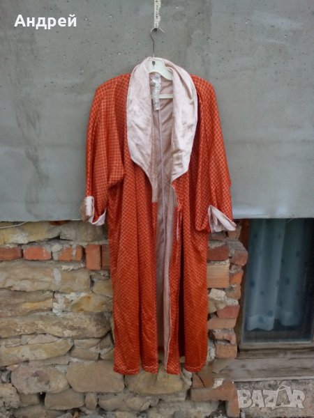 Стар дамски халат, снимка 1