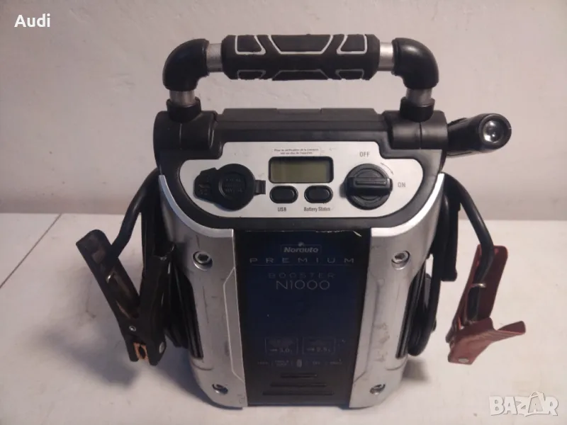 Зарядна станция за подаване на стартов ток на акумолатор, помпане на гуми, USB вход, AUX вход, освет, снимка 1