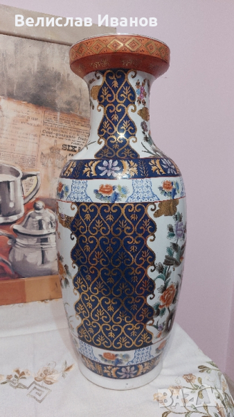 Голяма азиатска ваза в отлично състояние. Изключително красива и запазена., снимка 1