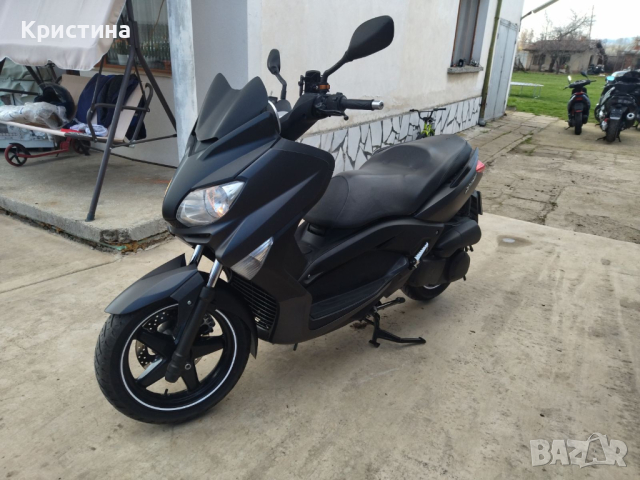 Продава се Yamaha X-max 250, снимка 2 - Мотоциклети и мототехника - 44865901