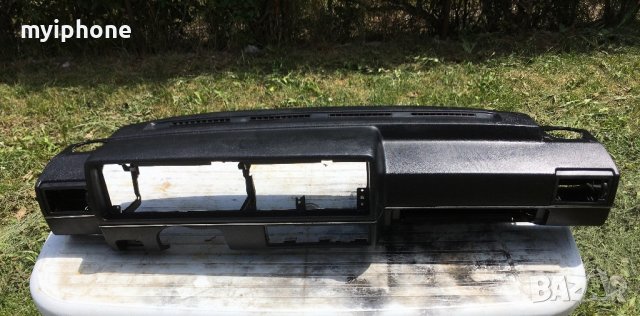 Арматурно Табло Vw Golf MK 2 Пластмасово, снимка 2 - Части - 37330989