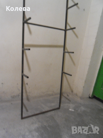 Метален стелаж с рафтове, снимка 2 - Етажерки - 51933253