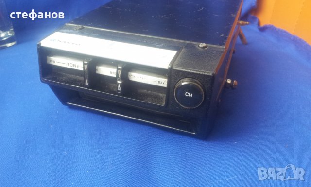8 пистов ретро касетофон за кола SANYO FT-881  CARTIDGE TAPE, снимка 6 - Антикварни и старинни предмети - 36761083