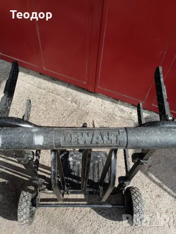 количка за куфари DeWalt , снимка 2 - Куфари с инструменти - 50184333