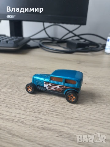 Hot Wheels - Midnight Otto 2011, снимка 3 - Коли, камиони, мотори, писти - 51235967