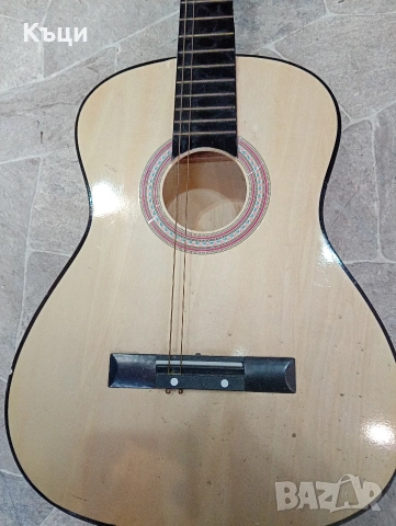 Китара детска на цена от 10евро., снимка 2 - Китари - 53085875